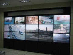 山西大同 三星46寸超窄邊液晶拼接墻解決方案，以6.7mm極窄拼縫引領視覺革新